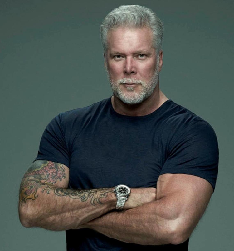 When Kevin Nash inducted into wwe hall of fame?