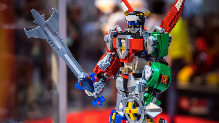 Lego Voltron Steals The Show